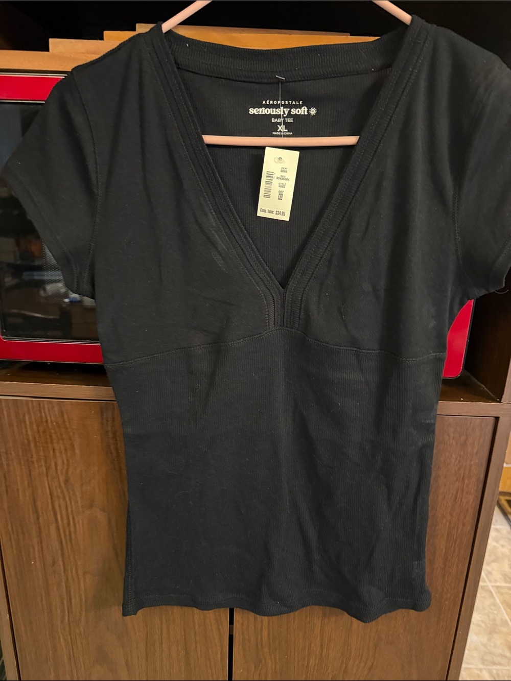 NWT Aeropostale Black Seriously Soft V-Neck Short Sleeve Baby Tee Top